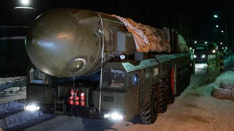 Mantan Presiden Rusia Peringatkan ‘Kiamat’ Nuklir’ Jika Barat Terus Pasok Senjata ke Ukraina