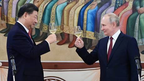 AS Dianggap Gagal Cegah Hubungan Mesra Rusia-China