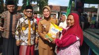 Wakil Bupati Cirebon Hj Wahyu Tjiptaningsih Buka Festival Operasi Pasar Murah Ramadhan