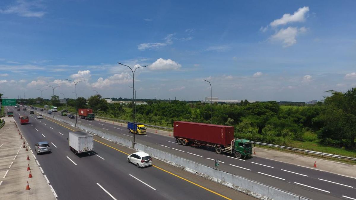 PUPR: 92% Kondisi Jalan Mantap untuk Arus Lalu lintas Mudik Lebaran PUPR: 92% Kondisi Jalan Mantap untuk Arus Lalu lintas Mudik Lebaran