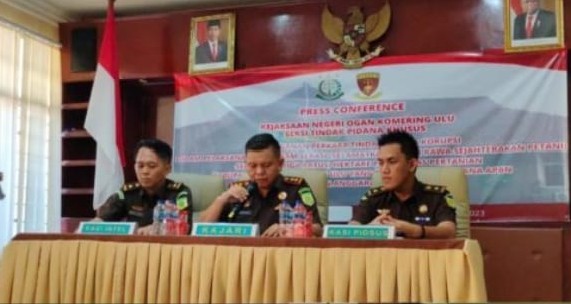 Terkait Kasus Program Serasi 2019, Kajari OKU Tetapkan 2 Tersangka Terkait Kasus Program Serasi 2019, Kajari OKU Tetapkan 2 Tersangka