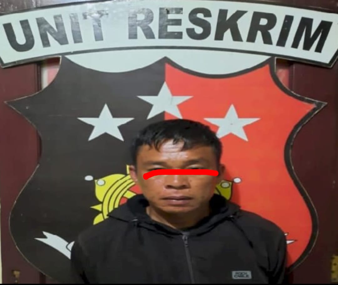Pelaku Bobol Rumah Tertangkap Saat Sedang Nongkrong Pelaku Bobol Rumah Tertangkap Saat Sedang Nongkrong