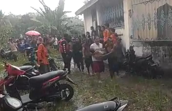 2 Bacah Warga Desa Tanjung Dalam Dikabarkan Hanyut Terseret Arus Sungai Ogan 2 Bacah Warga Desa Tanjung Dalam Dikabarkan Hanyut Terseret Arus Sungai Ogan