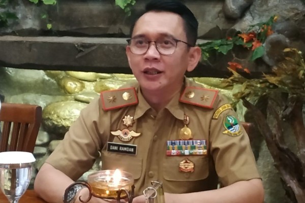 Berbagai Polemik Terpa Pj Bupati Bekasi, DPRD Ancam Lawan Jika Jabatan Dani Ramdan Diperpanjang