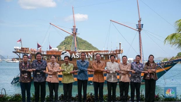 Singkirkan Dolar AS, ASEAN Sepakat Gunakan Mata Uang Lokal