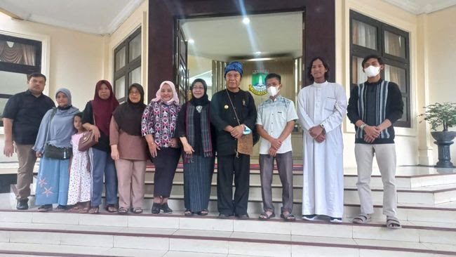 Dijemput Keluarga, Evakuasi 24 WNI dari Sudan Langsung Ditemui Pemprov Banten