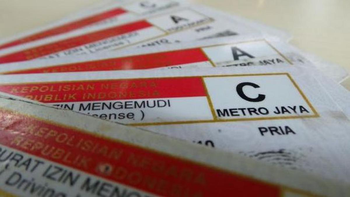 Bikin SIM Diwajibkan Bersertifikat Mengemudi, Begini Kata Pengamat Bikin SIM Diwajibkan Bersertifikat Mengemudi, Begini Kata Pengamat