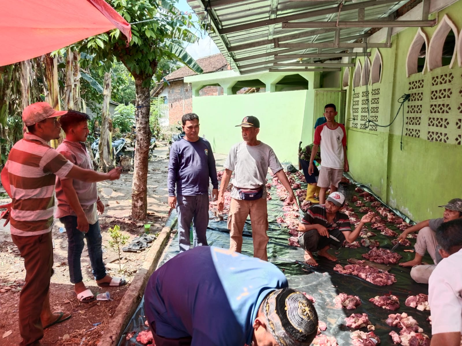 Pemotongan Bewan Kurban di Masjid Nur Zubaidah Dilaksanakan Usai Sholat Idul Adha
