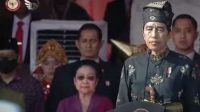 Gunakan Pakaian Adat Deli, Jokowi Pimpin Upacara Hari Lahir Pancasila di Monas