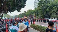 Geruduk Kantor MK, Ribuan Buruh Ajukan 4 Tuntutan