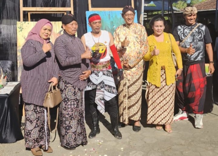 Ndoro Haning Semangati Warga Jogja Nguru-nguri Budaya Peninggalan Nenek moyang Ndoro Haning Semangati Warga Jogja Nguru-nguri Budaya Peninggalan Nenek moyang