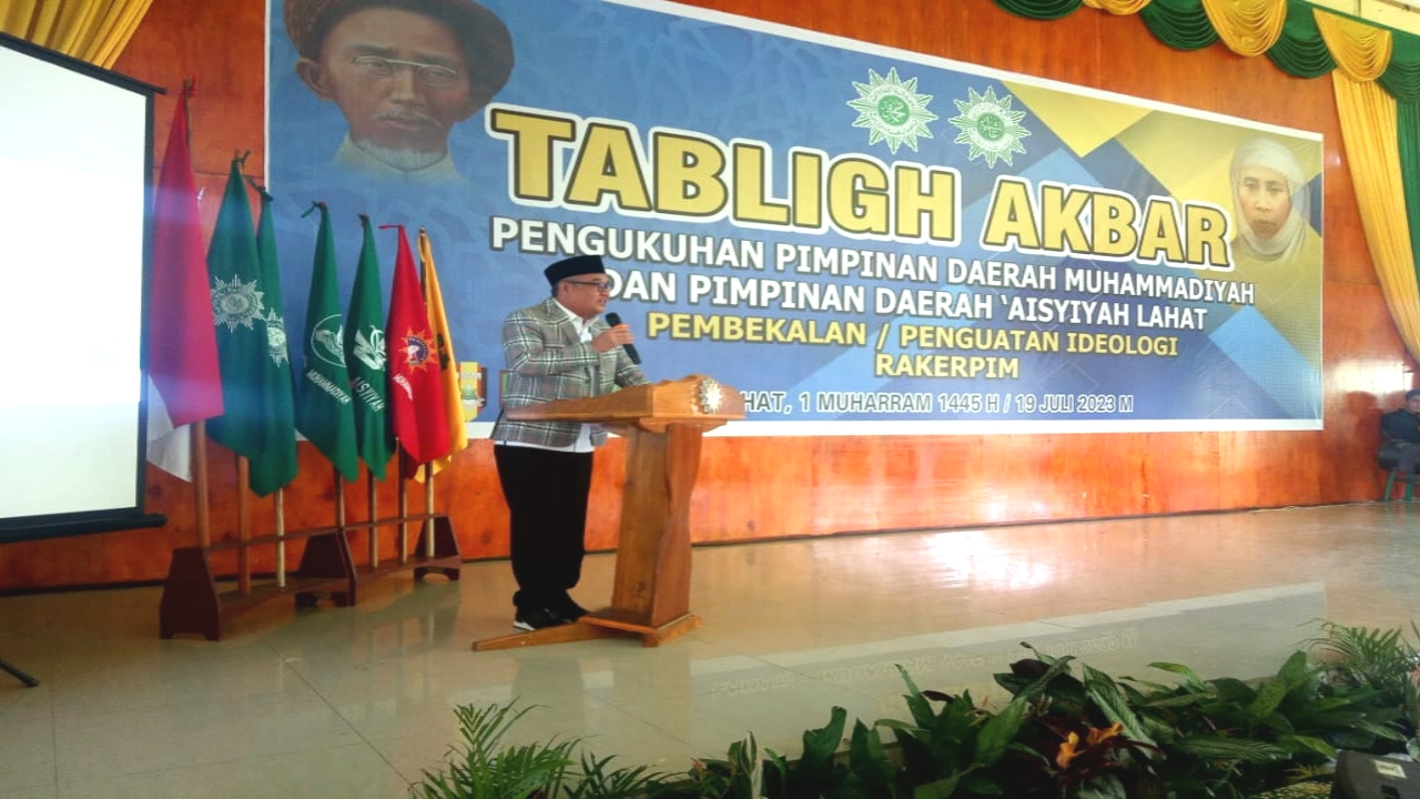 Pimpinan Daerah Muhamadiyah Kabupaten Lahat Menggelar Tabligh Akbar Pimpinan Daerah Muhamadiyah Kabupaten Lahat Menggelar Tabligh Akbar