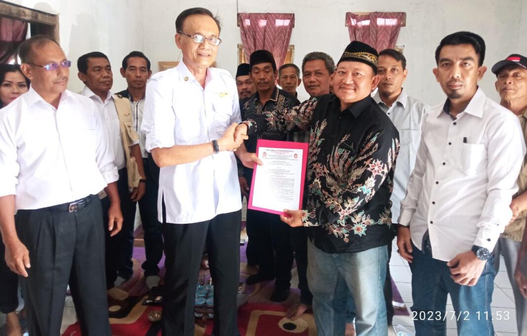 DPW Prabu Man 08 Provinsi Banten Serahkan SK Pengurus Prabu Man 08 DPD Kabupaten Serang