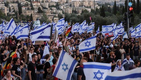 Kian Panas, Warga dan Tentara Cadangan Bersatu Lawan Pemerintah Israel