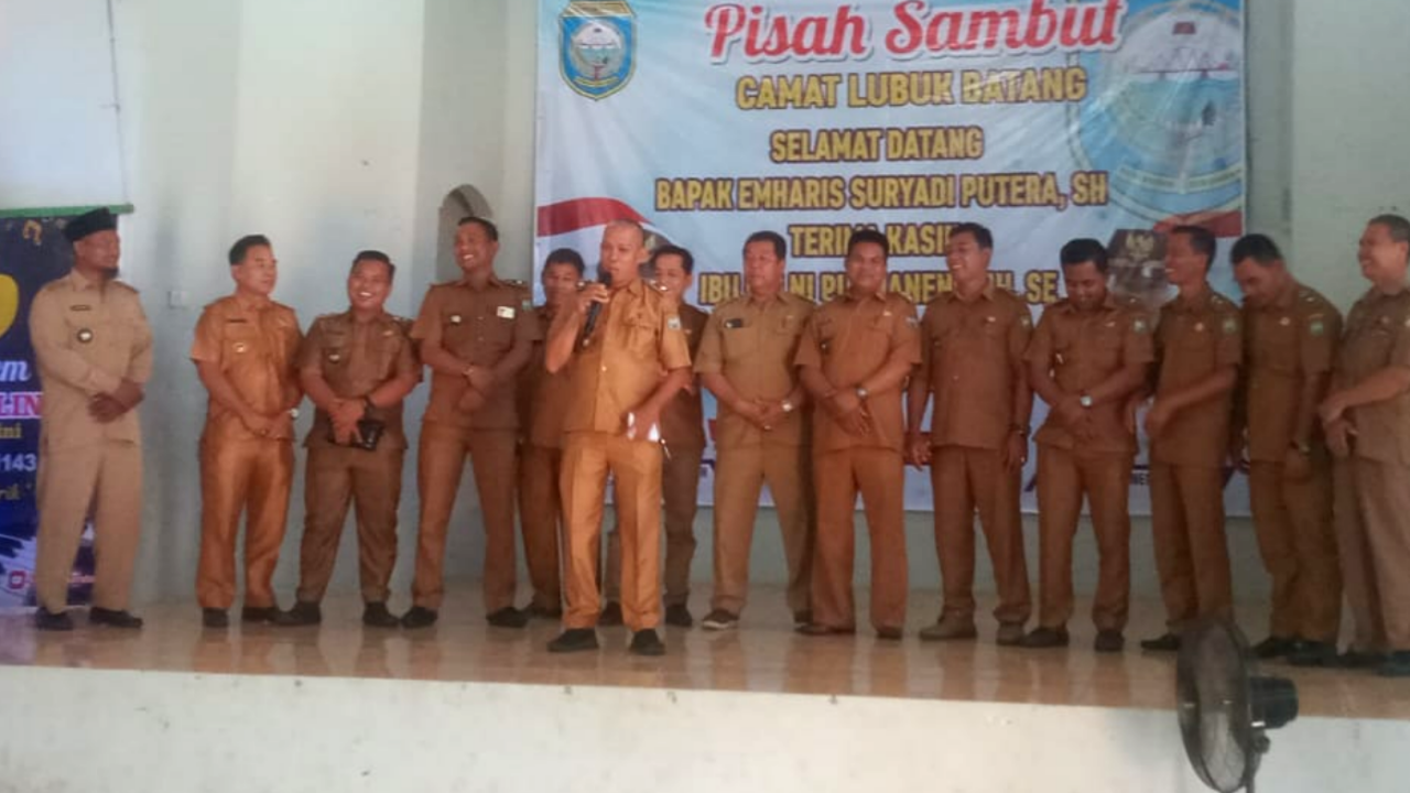 Pisah Sambut Camat Lubuk Batang Diwarnai Suasana Haru Pisah Sambut Camat Lubuk Batang Diwarnai Suasana Haru