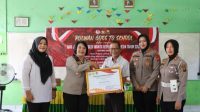 Sambut HUT Polwan, Personil Polwan Polres OKU Goes To School