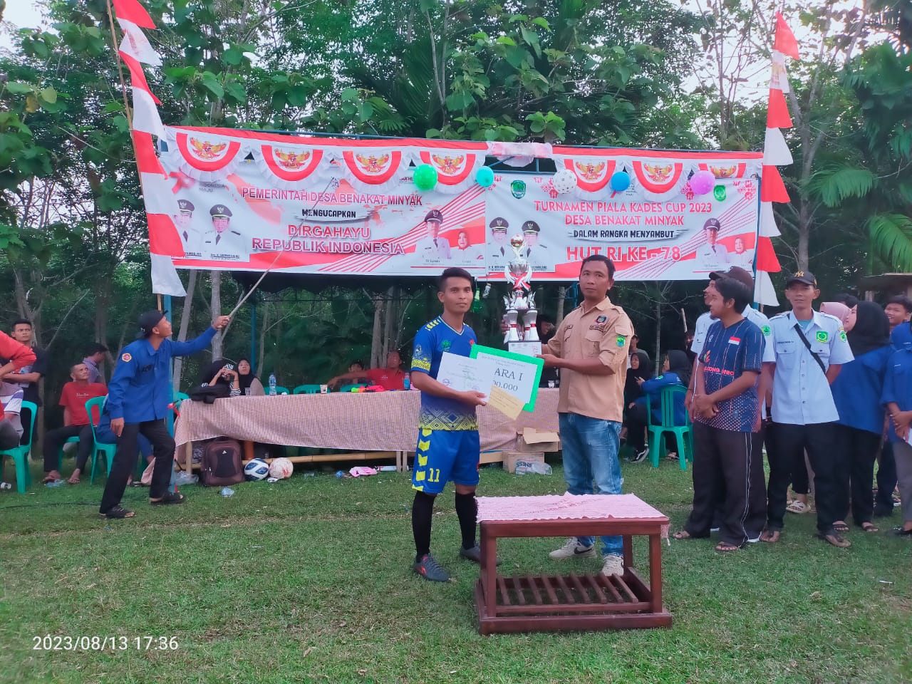 Meriahkan HUT RI ke 78 Pemdes Desa Benakat Minyak Gelar Turnamen Kades Cup 2023 Meriahkan HUT RI ke 78 Pemdes Desa Benakat Minyak Gelar Turnamen Kades Cup 2023