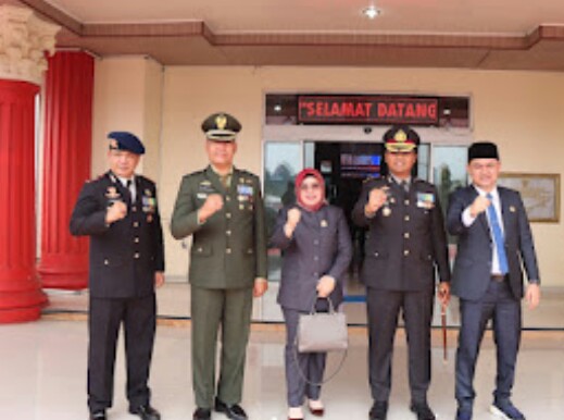 Kapolres Mura, AKBP Danu Agus Purnomo Hadiri Sidang Paripurna Istimewa DPRD Kabupaten Mura
