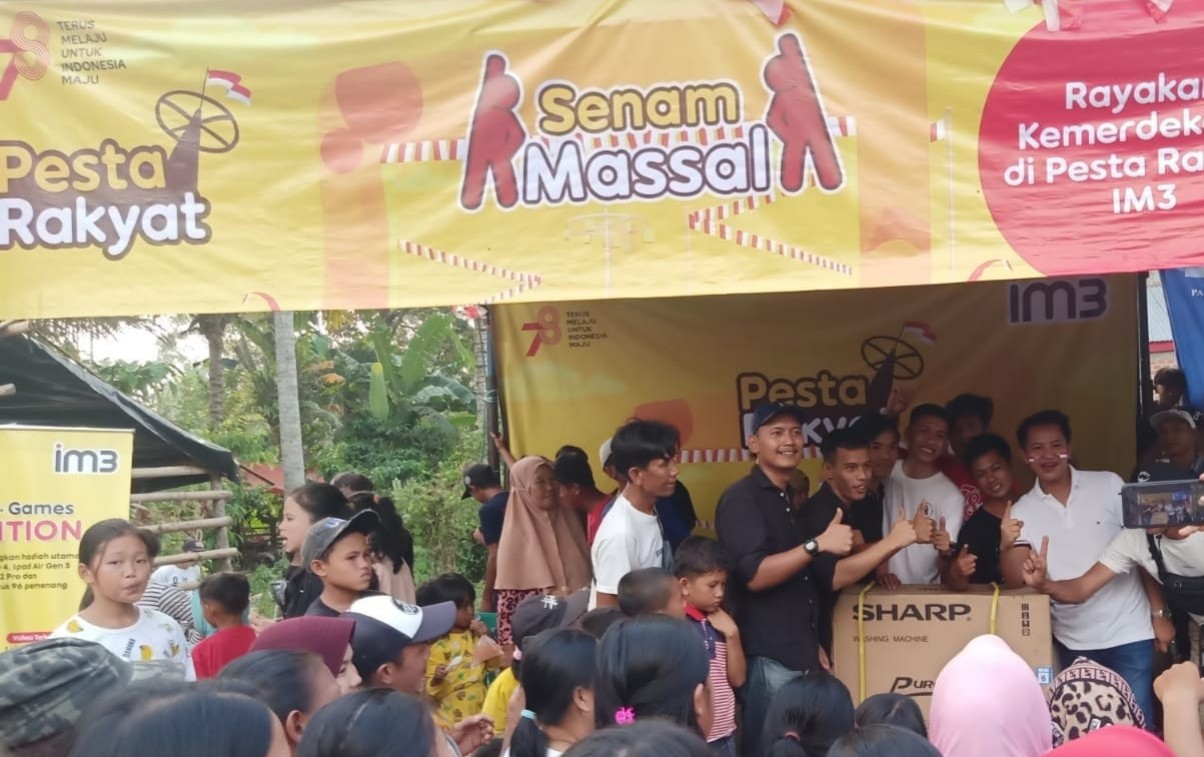 IM3 Hadirkan Pesta Rakyat Demi Semarakkan HUT NKRI yang Ke 78 Di Desa Seleman ULu