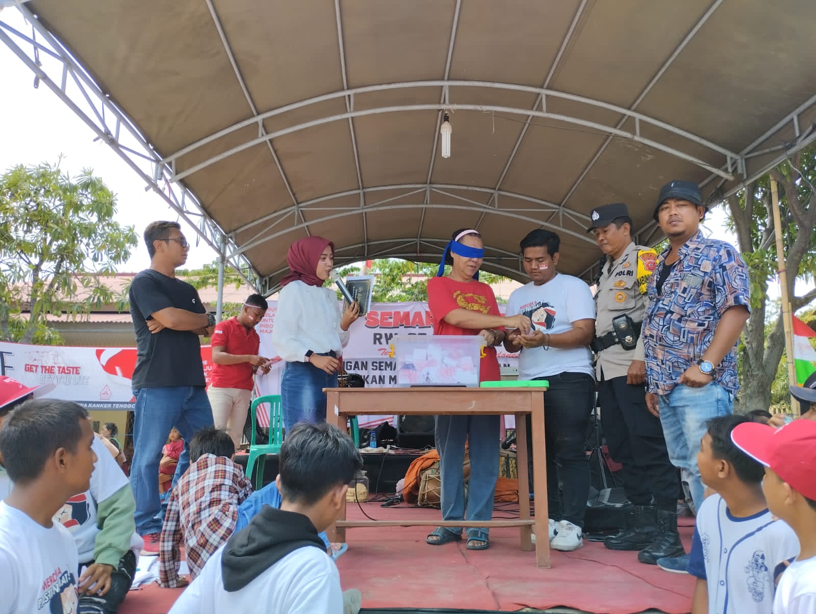 Ribuan Warga Nikmati Semarak Kemerdekaan di RW 05 Cangkol Tengah