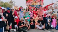 Emak emak Rengke Srikandi Heri Amalindo PALI Team Basah Kering Meriahkan Karnaval Agustusan