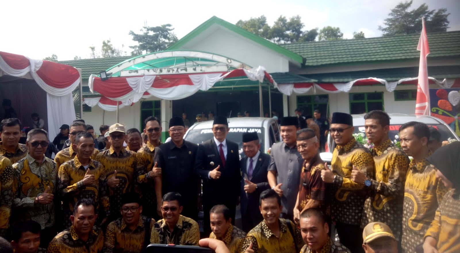 Pertama di Sumsel, Bupati PALI Heri Amalindo Launching Mobil Operasional Seluruh Desa di PALI