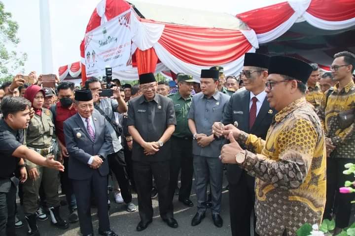 Bupati PALI Lantik Serentak 17 Kades Terpilih dari 5 Kecamatan