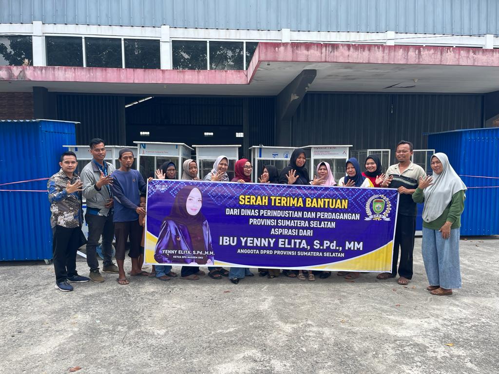 Bantuan Gubernur Sumsel Melalui Usulan Yenny Elita Bantu Peralatan Pelaku UMKM