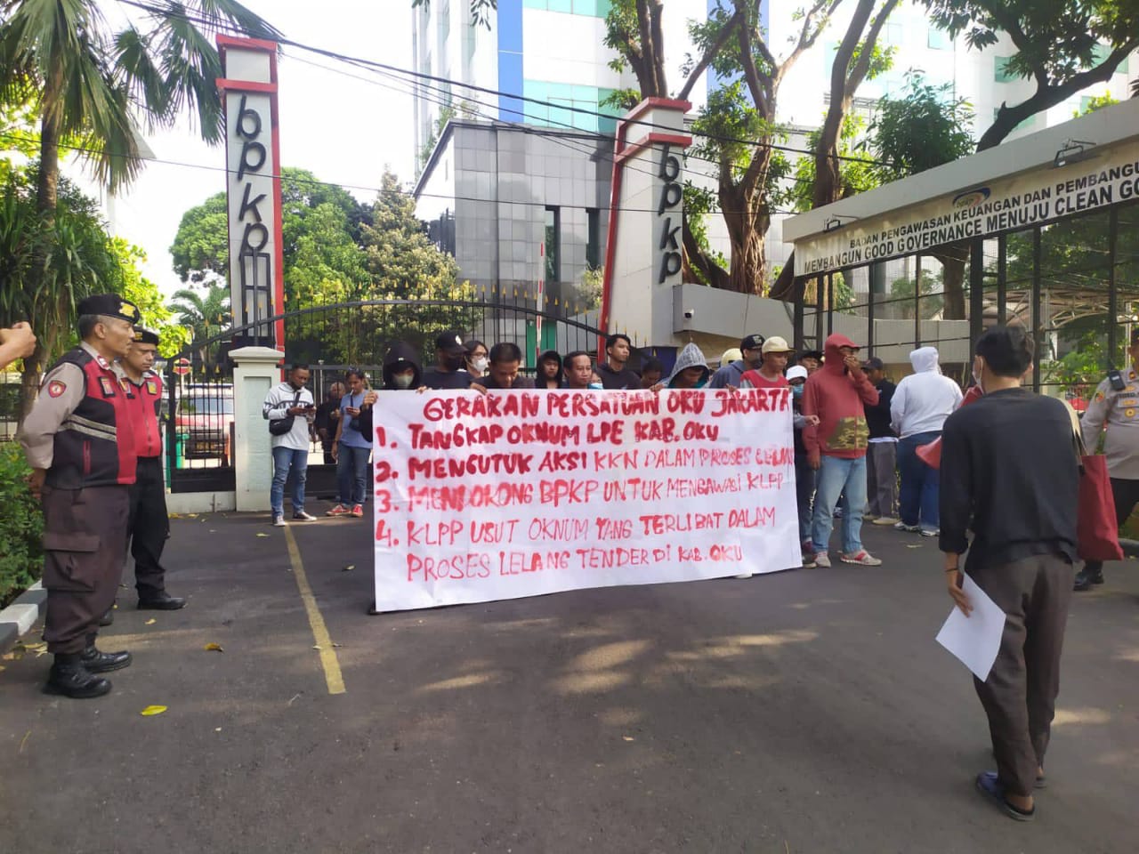 Unjuk rasa di BPK-RI, GPM OKU: Bongkar Dugaan Kecurangan Proses Tender di Kabupaten OKU