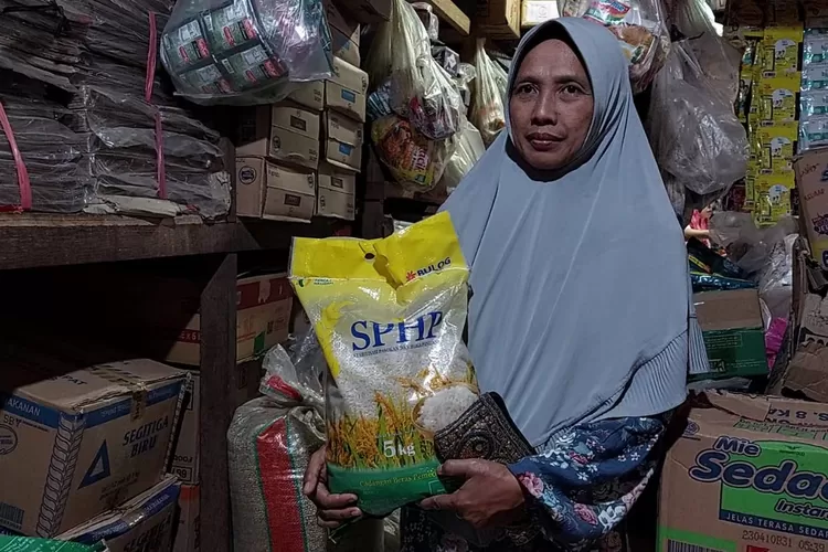 Dalam 1 Bulan, Harga Beras Naik Tak Terkendali, Apa Penyebabnya?