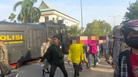 Unjuk Rasa Ribuan Orang Tolak Relokasi di Pulau Rempang 43 Orang Diamankan Polisi