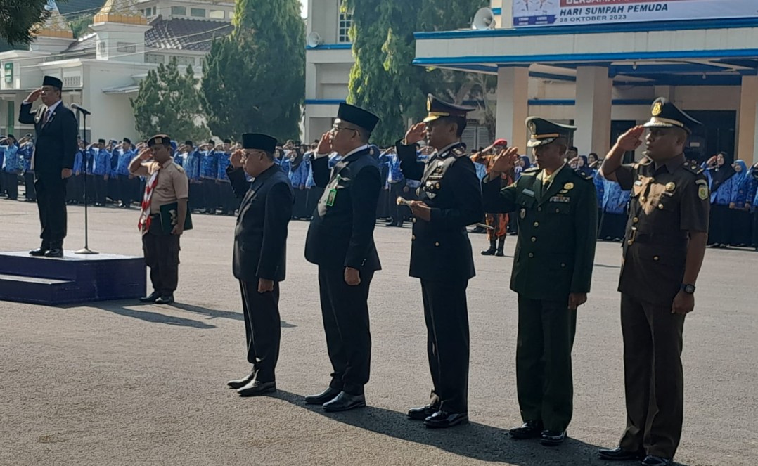 Pimpin Upacara Peringatan Hari Sumpah Pemuda Ke-95, ini Pesan Bupati Lahat