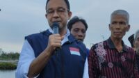 Anies Kampanye di Kronjo, Nelayan Keluhkan Aturan Tangkap Ikan 12 Mil dari Bibir Pantai Anies Kampanye di Kronjo, Nelayan Keluhkan Aturan Tangkap Ikan 12 Mil dari Bibir Pantai