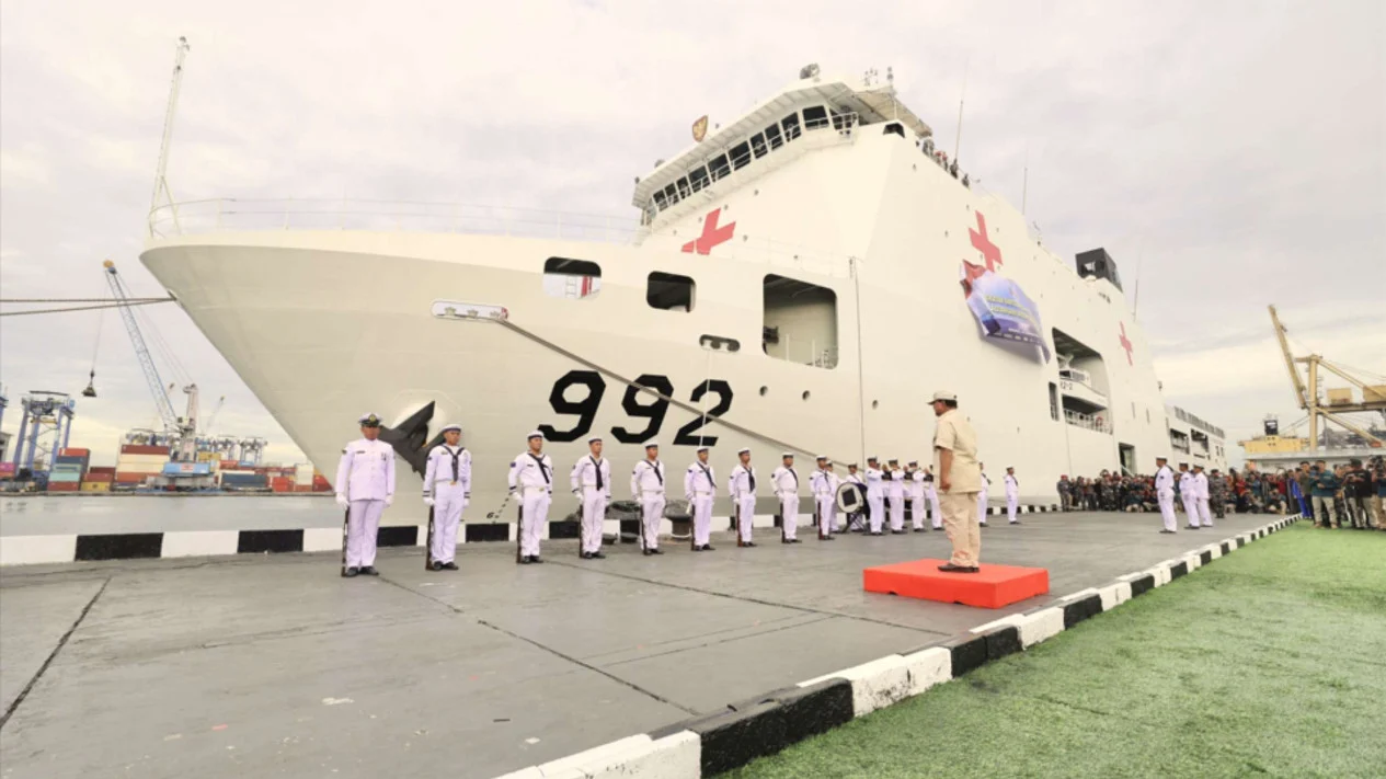 Indonesia Berangkatkan Kapal RS TNI KRI dr Radjiman-992 Kirim Bantuan ke Palestina