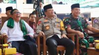 Hadiri Peringatan Haul KH. Dalhar Watucongol, Kapolda Jateng berpesan Masyarakat agar Lebih Dekat dengan Polri Hadiri Peringatan Haul KH. Dalhar Watucongol, Kapolda Jateng berpesan Masyarakat agar Lebih Dekat dengan Polri