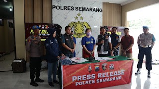 Sungguh Bejat ! Pria Paruh Baya di Kabupaten Semarang Tega Cabuli Anak Tirinya Sebanyak 2 Kali Sungguh Bejat ! Pria Paruh Baya di Kabupaten Semarang Tega Cabuli Anak Tirinya Sebanyak 2 Kali
