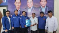 Tim Pemenangan H. Arlan Ambil Formulir Cakada di Markas Besar Partai Demokrat