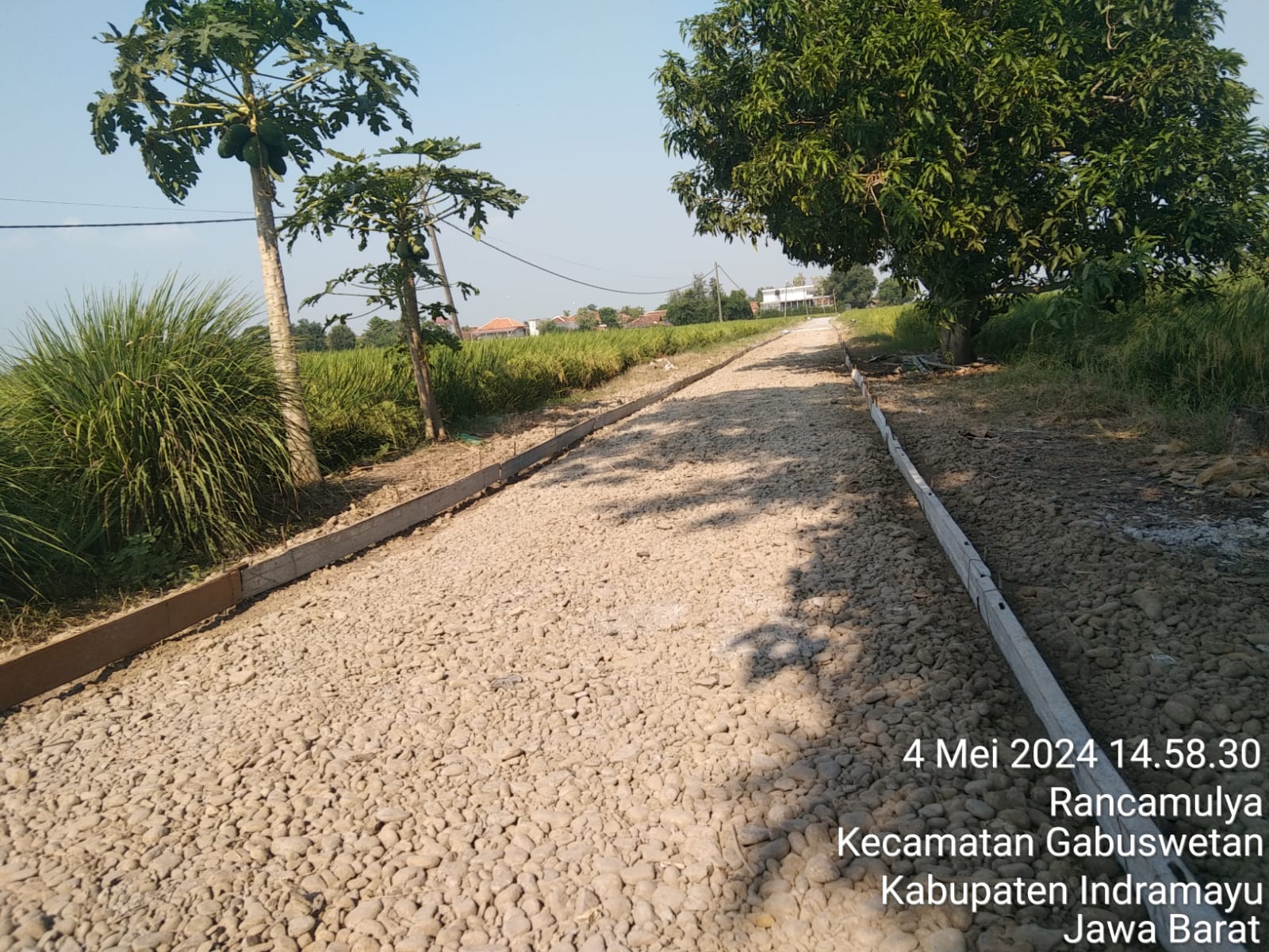 Diduga Kuat Proyek DD tahap 1 TA 2024 Desa Rancamulya Tak Sesuai Spesifikasi Diduga Kuat Proyek DD tahap 1 TA 2024 Desa Rancamulya Tak Sesuai Spesifikasi