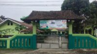 Geger Oknum Guru Cabul di SMPN 2 Cikeusal Diduga Minta Foto Mesum Kepada Murid Perempuannya
