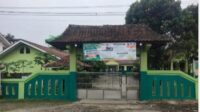 Oknum Guru Cabul di SMPN 2 Cikeusal Terancam Pasal Berlapis Oknum Guru Cabul di SMPN 2 Cikeusal Terancam Pasal Berlapis