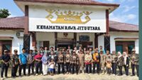 Camat Rawajitu Utara Hadiri Apel Penyambutan 208 Mahasiswa KKN UINRIL Camat Rawajitu Utara Hadiri Apel Penyambutan 208 Mahasiswa KKN UINRIL