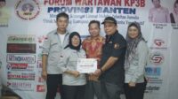 Forum Wartawan KP3B Serahkan Sertifikat Keanggotaan Forum Wartawan KP3B Serahkan Sertifikat Keanggotaan