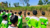 Babinsa Ampel Turut Bentuk Karakter Generasi Muda Sejak Dini
