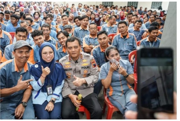 Peduli Kaum Buruh Irjen Pol Ahmad Luthfi Kunjungan ke Klaten