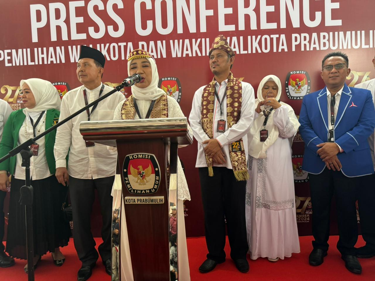 Usai Deklarasi Pasangan Ngesti Ridho – Mat Amin Deklarasi Langsung Daftar ke KPU Prabumulih