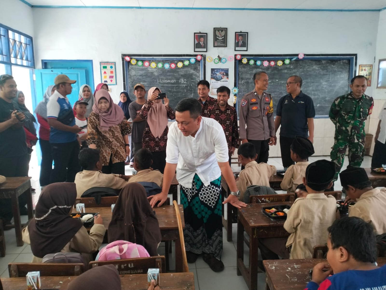 Dihadiri Wali kota Pekalongan, FKSS Panjang Baru Gelar Uji Coba Makan Bergizi Gratis