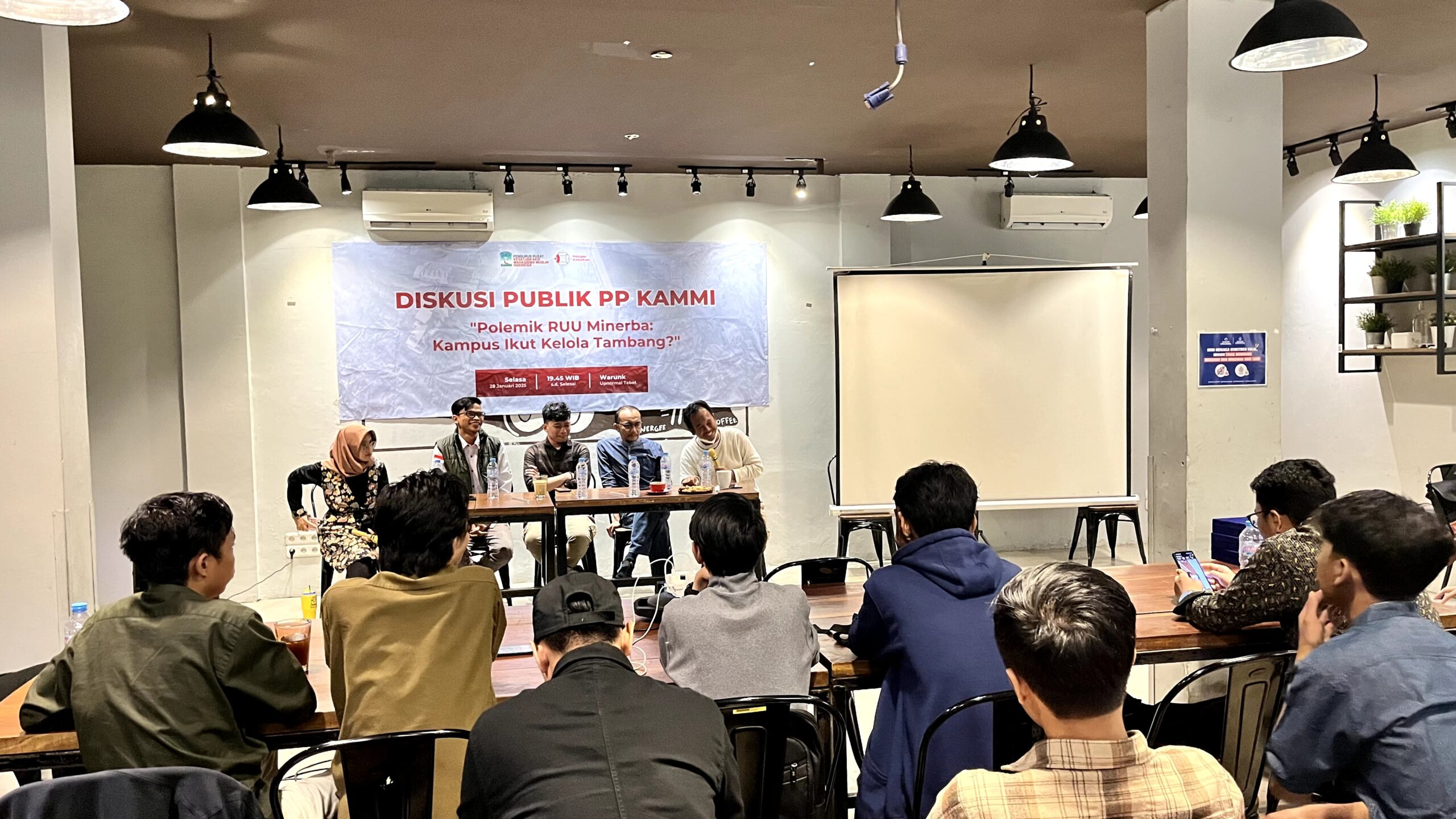 PP KAMMI Gelar Diskusi Polemik RUU Minerba, Kritik Perguruan Tinggi Kelola Tambang