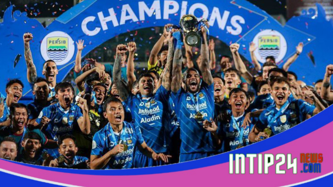 Persib Raih Juara Liga 1, Dedi Mulyadi Bakal Beri Bonus 1 M dari Saku Pribadi Persib Raih Juara Liga 1, Dedi Mulyadi Bakal Beri Bonus 1 M dari Saku Pribadi