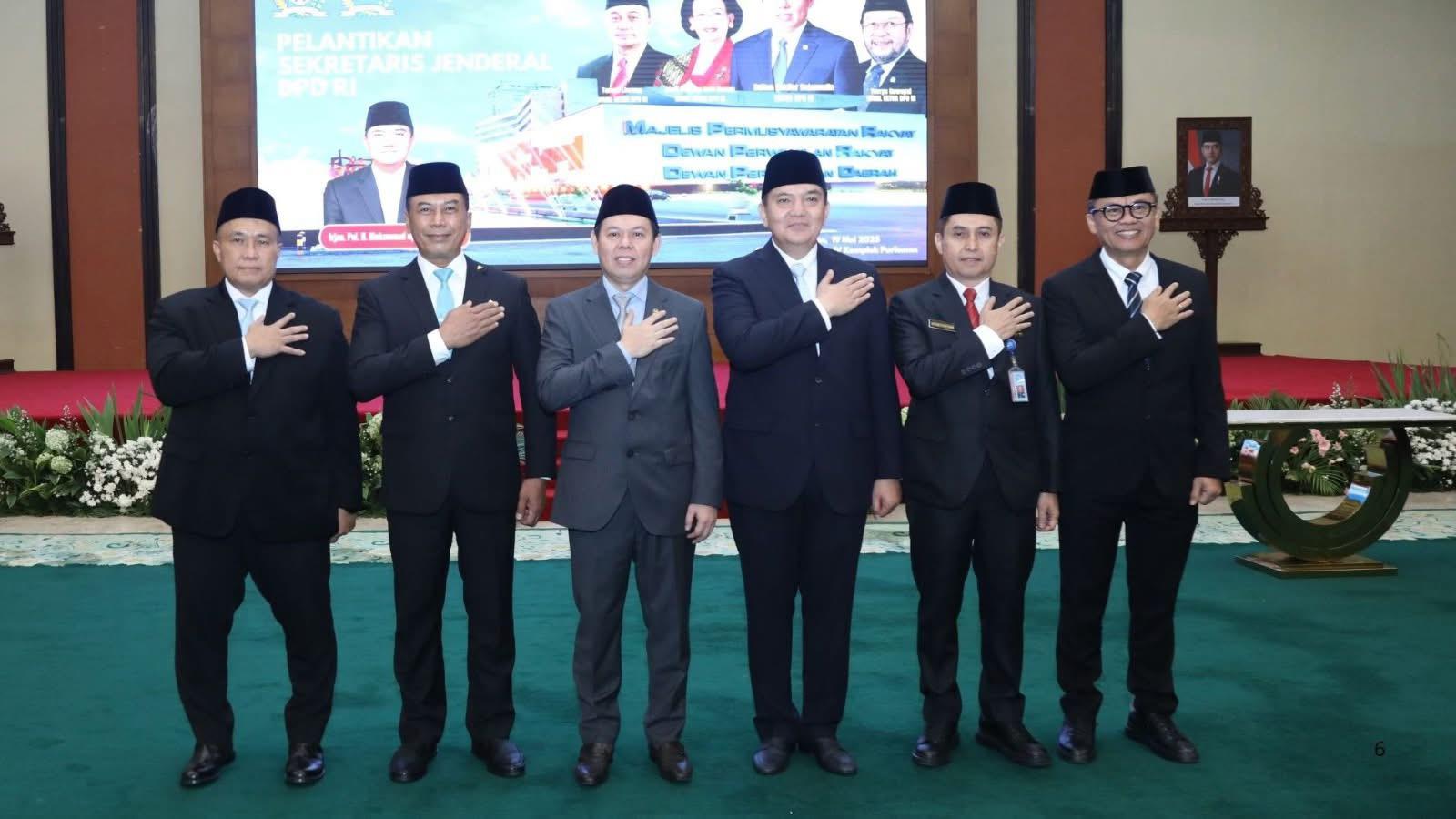 SOLIDARITAS ANTAR LEMBAGA: SESTAMA BNN RI HADIRI PELANTIKAN SEKJEN DPD RI YANG BARU SOLIDARITAS ANTAR LEMBAGA: SESTAMA BNN RI HADIRI PELANTIKAN SEKJEN DPD RI YANG BARU