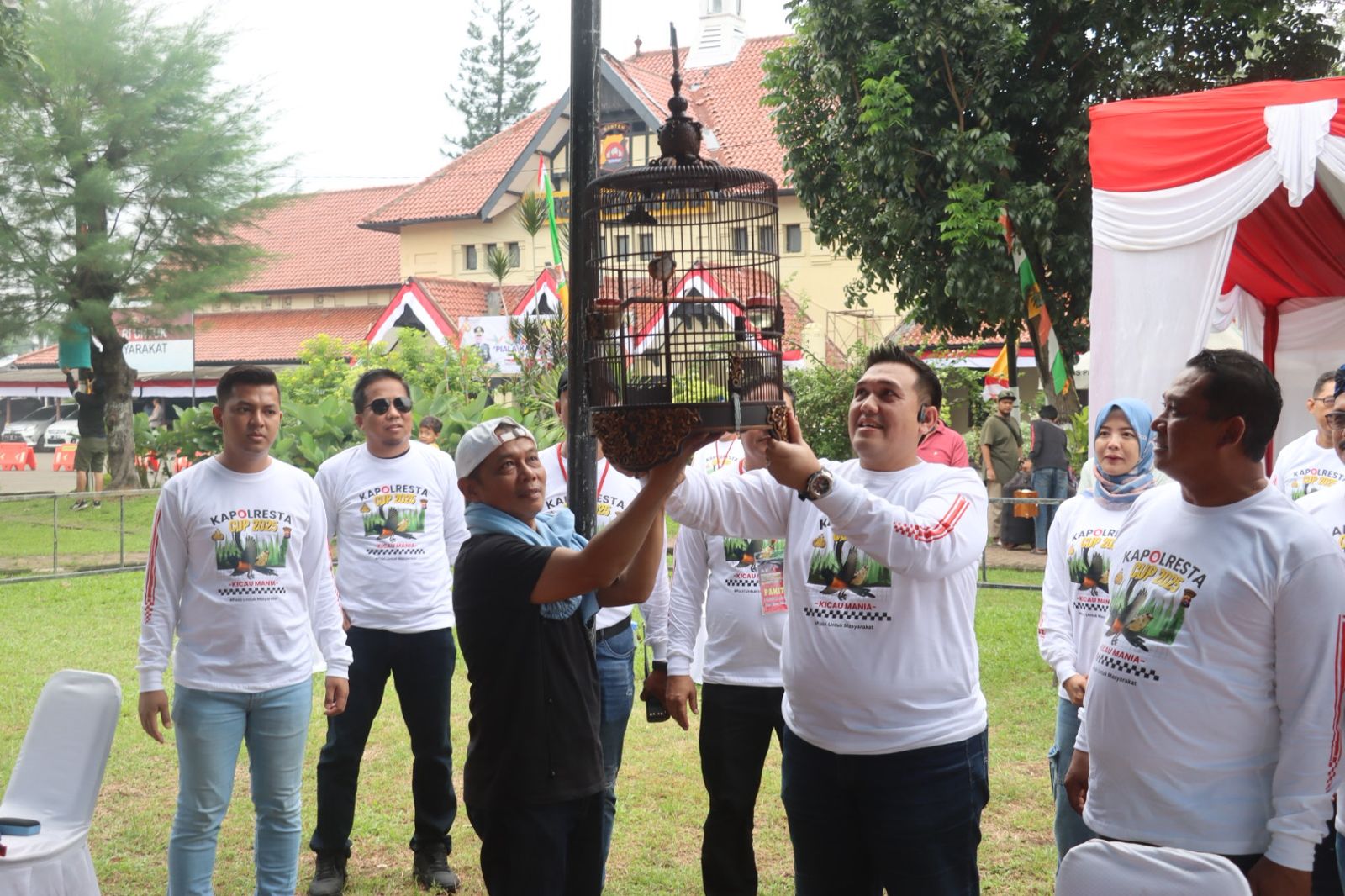 Lomba Burung Berkicau Piala Kapolresta Serang Meriahkan HUT Bhayangkara ke-79